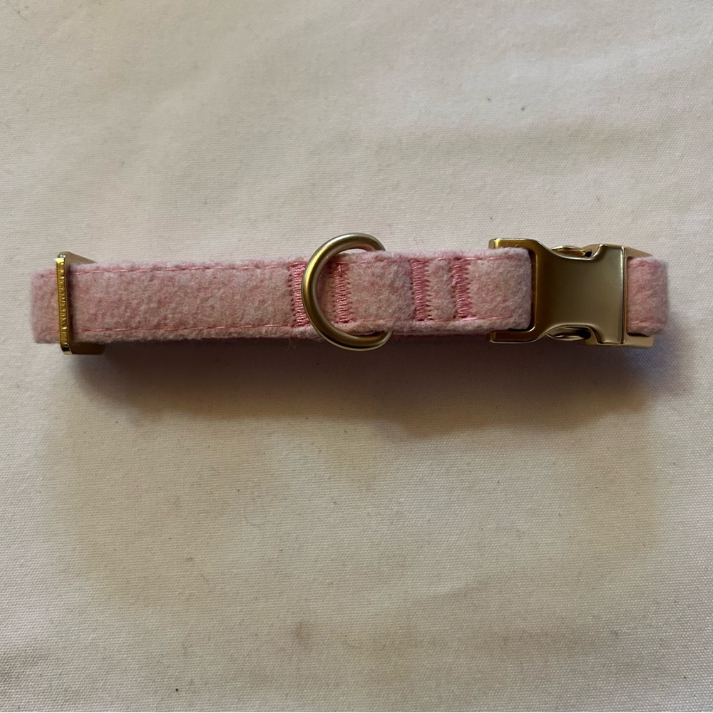 Small Pink Wool Dog Collar